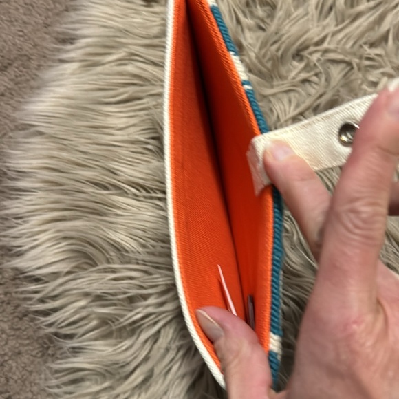 Like New Lands End Nook/Kindle Fire Holder-6.5x9.5-Snap Closure-Teal/White - Picture 5 of 9